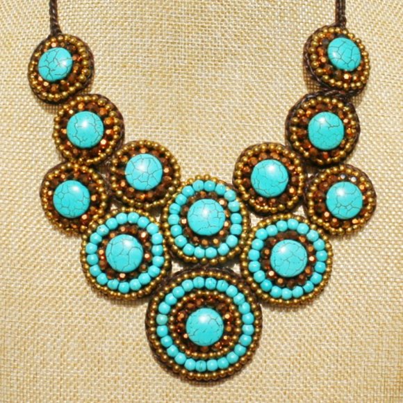 Boho Necklace Turquoise Chunky Festival Bib NWT - Picture 4 of 6